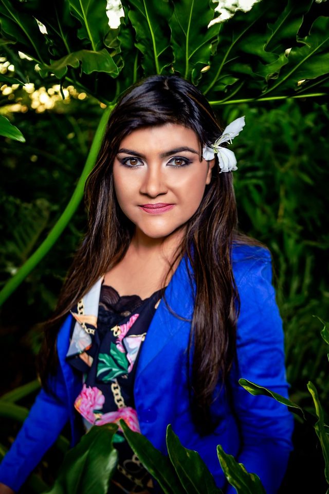 PORTRAIT PORTRAIT
