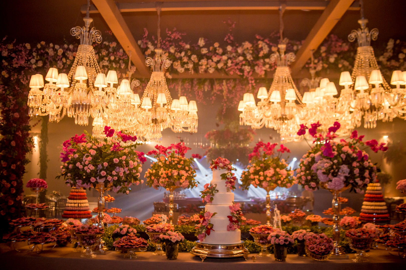 Foto Casamento decoração temática - Páris. Foto Casamento decoração temática - Páris. - Imagem 10