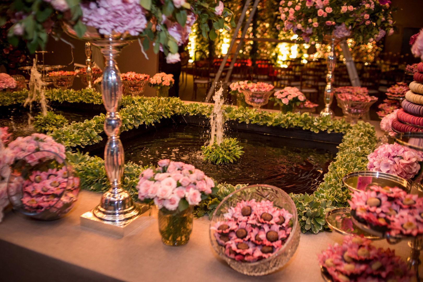 Foto Casamento decoração temática - Páris. Foto Casamento decoração temática - Páris. - Imagem 6